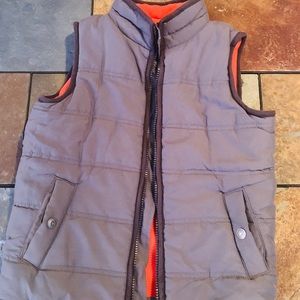 Nothing wrong , no holes, perfect condition